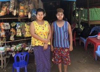 雑貨屋店主カインさんとその息子さん